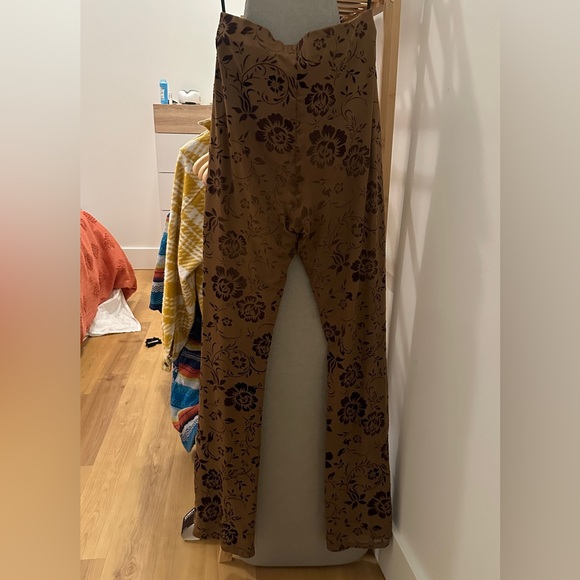 Lars pants in Desert Spring - Picture 6 of 6